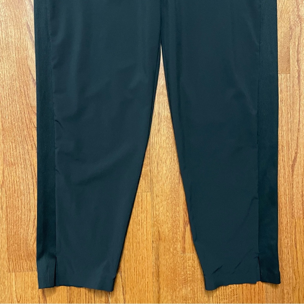 Athleta Brooklyn mid rise ankle pants in black size 6 - Picture 6 of 15